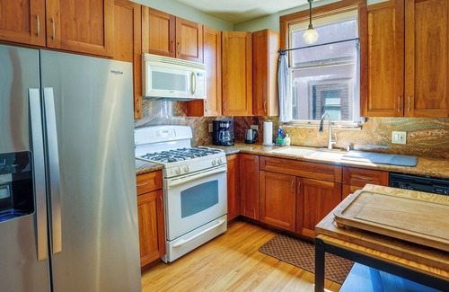 Elmwood House | WFH-Friendly Berkeley Home < 2 Mi to University!