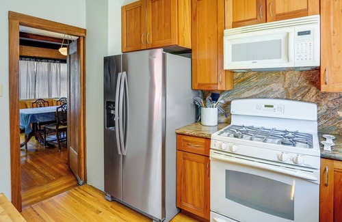 Elmwood House | WFH-Friendly Berkeley Home < 2 Mi to University!