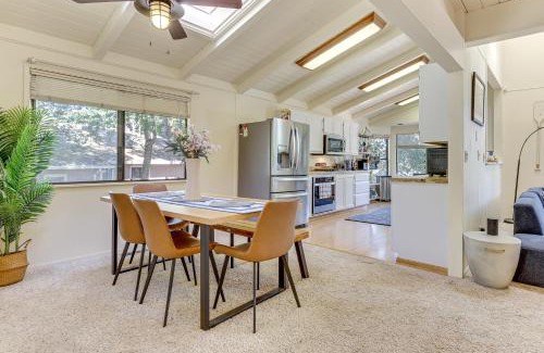 Kelseyville House | WFH-Friendly Retreat Less Than 1 Mi to Clear Lake!