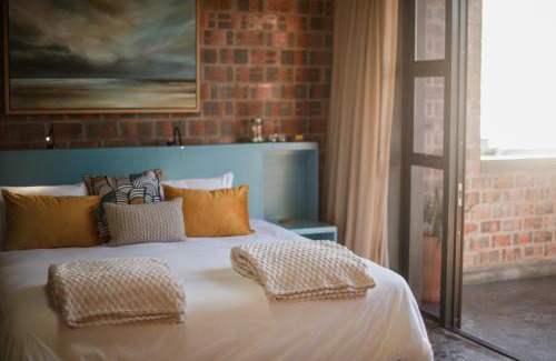 De Kelders House | Whalesong Lodge