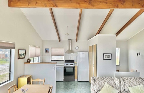 Whangamata House | Whangamata by the Beach -4BR Ocean-View Family Beach House