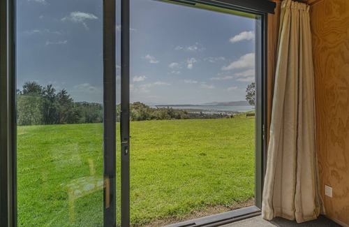 Te Rerenga Cottage | Whangapoua Glamping Hideaway - Whangapoua Bach