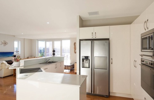 Narooma Apartment | Wharf Apartment Unit 11