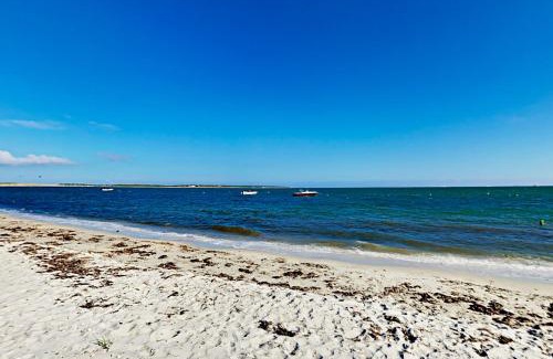 Hyannis House | Wharf Side Hideout