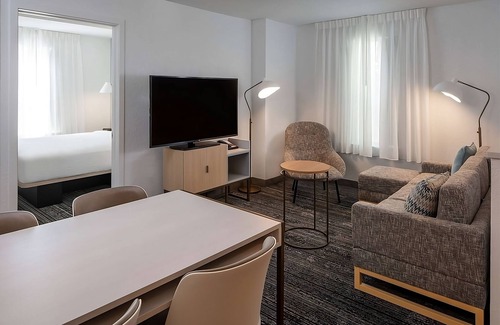 Falls Church Hotel | What an Adventure! So Much to See and Do in the area! And then Relax in a Suite