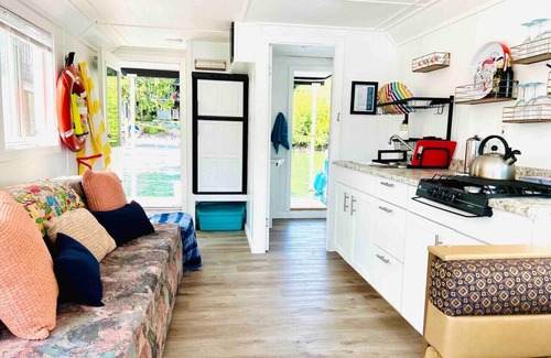 Lake Cowichan Boat Rental | What Ever Floats Your Cabin Choose Your Lakefront