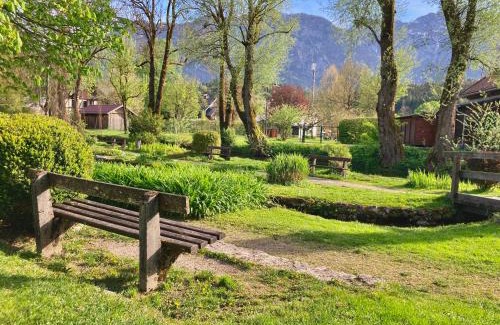 Bad Goisern Apartment | Whats-App Self-Check-IN - Villa Maria Theresia