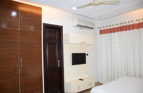 Gurugram Hotel | When In Gurgaon - Service Apartments, Near Medanta Medicity