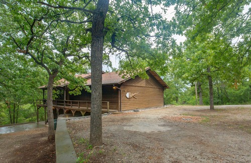 Sulphur House | Where the Magic Cabins -