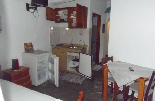Skopelos Apartment | Where the sea meets the sky 9 , studiosmilos-skopelos