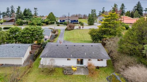 Coupeville House | Whidbey Bliss by AvantStay 2min to Beach View