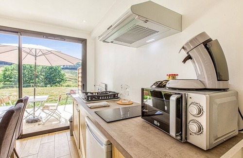 Gages House | While swimming in the garden pool, watch the animals in the adjacent wildlife enclosure.