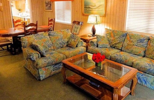 Myrtle Beach House | Whimsical Cottage & Pool 4 Blocks to the Beach!