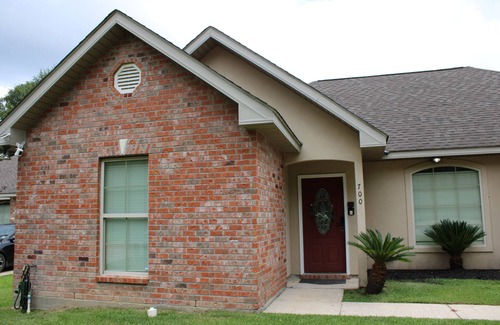 Hammond House | Whiskey Bizness