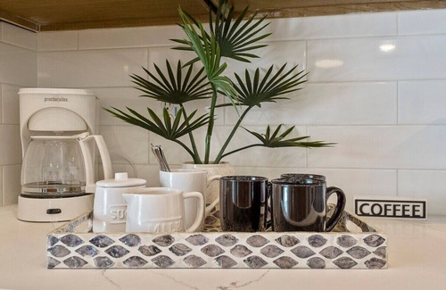 Palm Coast House | Whispering Palm: Renovated 4-Bedroom Oasis