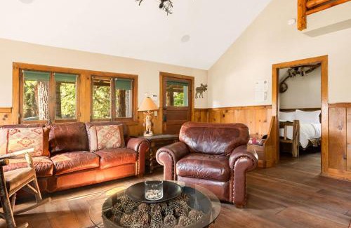 Big Bear Lake House | Whispering Pines - Walk to Bear Mountain