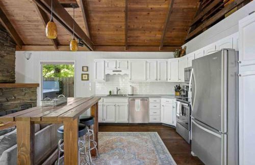 Mount Hood Village House | Whispers on the Sandy