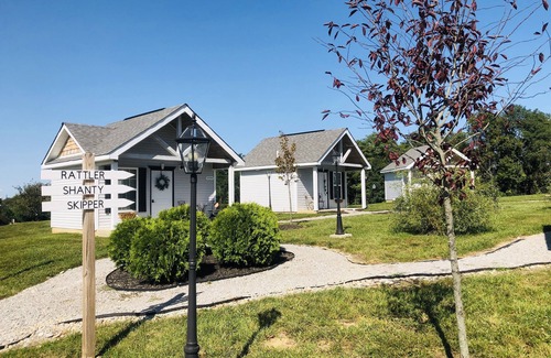 Dry Ridge Cottage | Whistle Stop - Close to the Ark Encounter