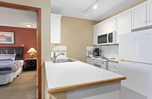 Upper Village Condo | Whistler - The Aspens - AS339