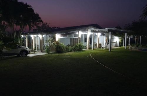 Paranapanema House | White House Riviera 13 - Represa Jurumirin