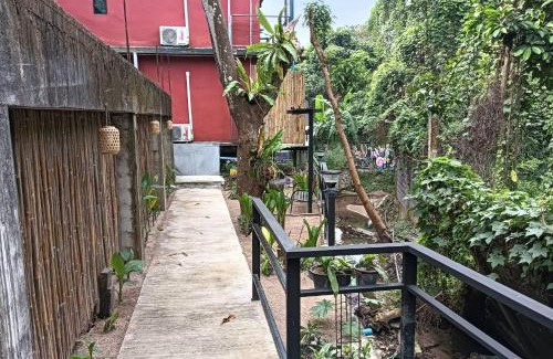 Koh Tao Hostel | White Jail at Koh Tao Hostel