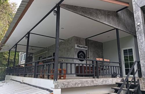 Koh Tao Hostel | White Jail at Koh Tao Hostel