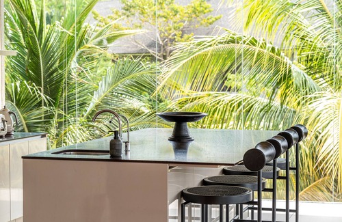 Kuala Teriang Villa | White Monkey Villa - Private Pool & Jacuzzi