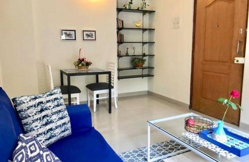 Bandra West Apartment | White Rose, at Carter Road by Connekt Homes