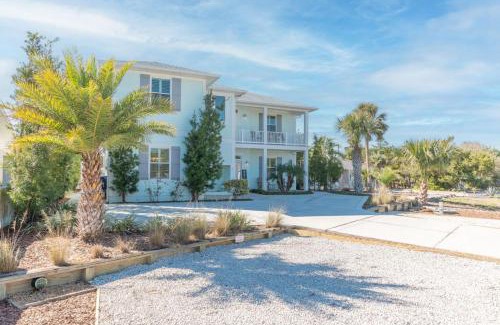 Butler Beach House | White Rose Sleeps 24 Private Heated Pool Beach