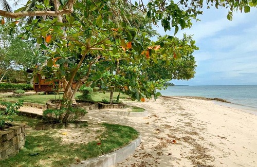 San Francisco Island Hotel | White Sand Beach Resort Malbago