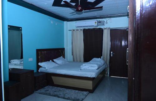 Azamgarh Bed & Breakfast | White stay house