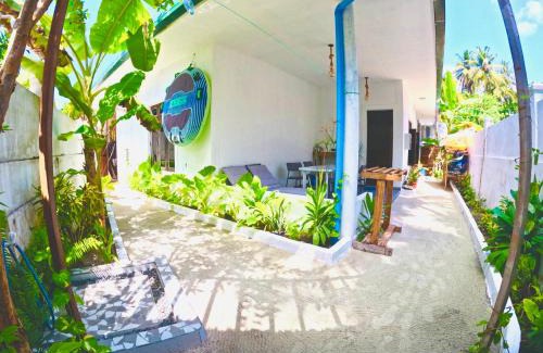 Dhidhdhoo Hotel | White Tern Maldives