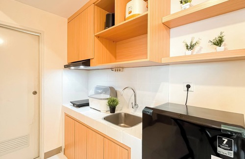 Java Apartment | White Toned Style 2Br Tokyo Riverside Pik 2 Apartment