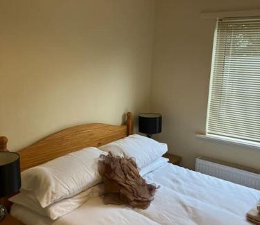 Connacht House | Whitethorn Cottage, Palmfield