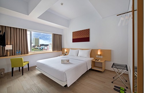 Pekanbaru Hotel | Whiz Prime Hotel Sudirman Pekanbaru