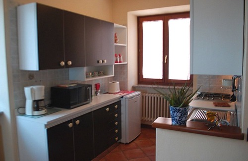 Prabione Apartment | Whng. with 2 bedrooms, bathroom and balcony with fantastic mountain views.