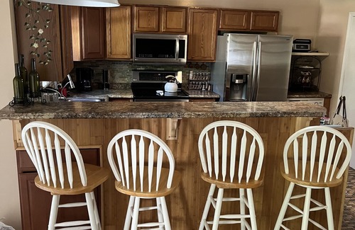 Lexington House | Whole House - billiard rm, Lg pool & deck- Pet friendly - 5 min from I-20 & I-26