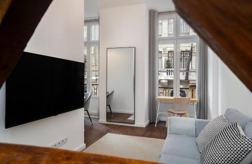 Baixa Apartment | WHome Lisbon Escape Exclusive Downtown Building for Rent