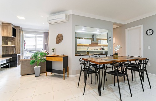 Ingleses Norte Apartment | WI-FI 500mb | Pool | Barbecue Grill #IA27