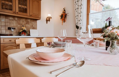 Bramberg am Wildkogel Apartment | Wiedhölzl by Interhome