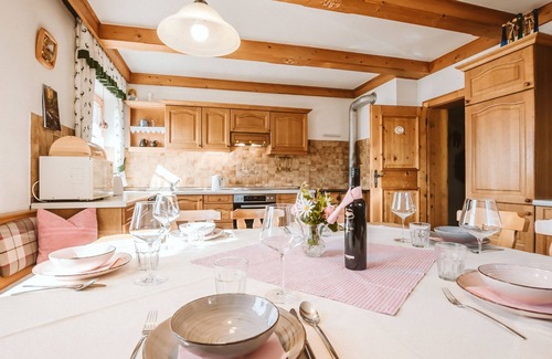 Bramberg am Wildkogel Apartment | Wiedhölzl by Interhome
