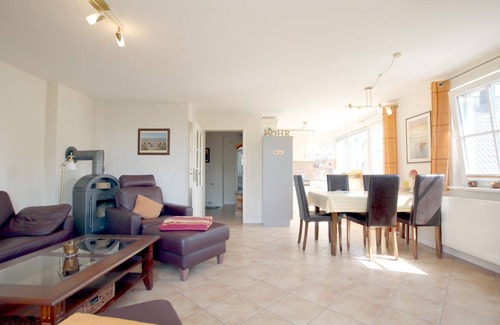 Wyk auf Foehr Apartment | Wiesenweg 4, Whg. 4, Druummeere - Holiday apartment with 3 rooms on approx. 100 m²