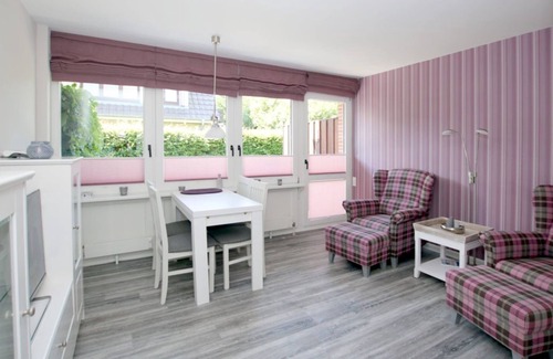 Wyk auf Foehr Apartment | Wiesenweg 9, Whg. 1 - Apartment with 2 rooms on approx. 42m²
