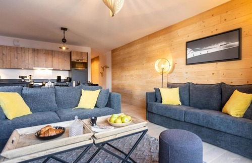 Montalbert Apartment | Wifi, 300m from ski slopes, swimming pool, sauna, hammam, balcony, parking, ski locker, 76-101m²