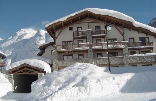 Bessans Apartment | Wifi, 50m from ski slopes, fitness, balcony, tv, ski locker, 41m², Bessans