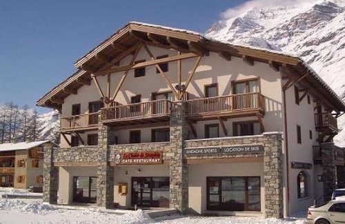 Bessans Apartment | Wifi, 50m from ski slopes, fitness, balcony, tv, ski locker, 41m², Bessans
