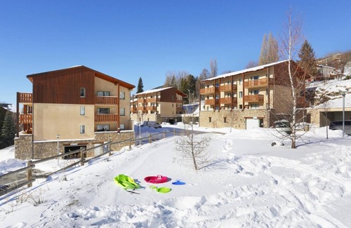 Font-Romeu-Odeillo-Via Apartment | Wifi, fitness, swimming pool, terrace, parking, ski locker, 40m², Font Romeu