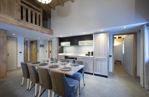 Les Houches Apartment | Wifi, fitness, swimming pool, balcony, parking, tv, ski locker, 80m², Les Houches