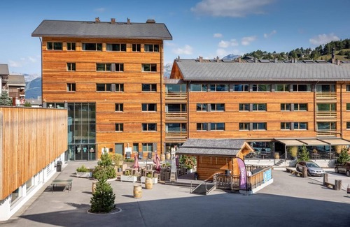 Vercorin Apartment | Wifi, ski-in/ski-out & foot of the slopes, sauna, hammam, tv, ski locker, 59m², Vercorin