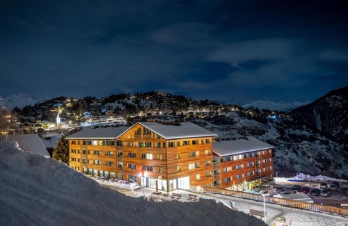 Vercorin Apartment | Wifi, ski-in/ski-out & foot of the slopes, sauna, hammam, tv, ski locker, 59m², Vercorin